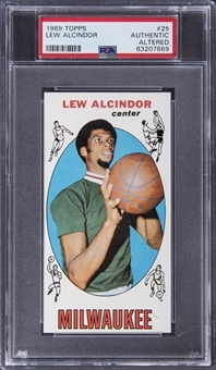 1970 Topps #25 Lew Alcindor Rookie Card - PSA Authentic 